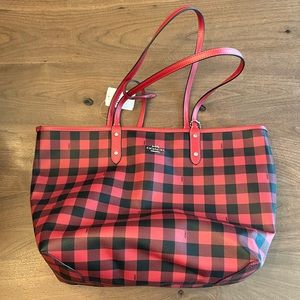 NWT Coach Reversible City Tote with Gingham Print